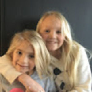 Meet your Posher, Violet